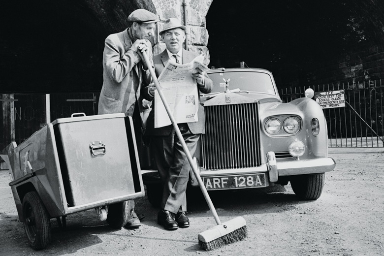 Fred Cooper and George Willock standing beside Rolls Royce, 1967