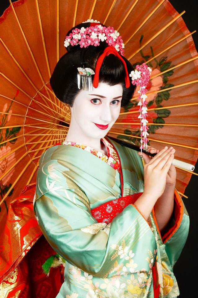 Rose Telyczka as a Geisha