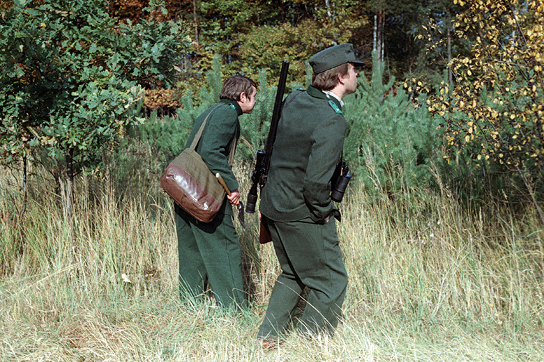 Stasi soldiers