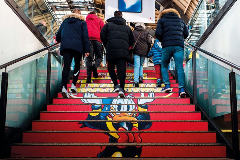 Steps with Donald Duck advert