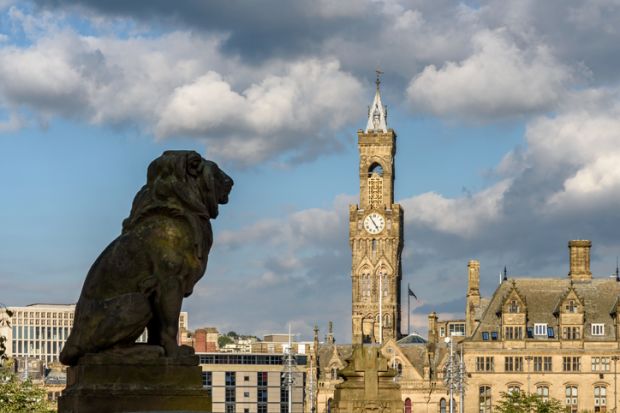 Bradford, statue, town hall