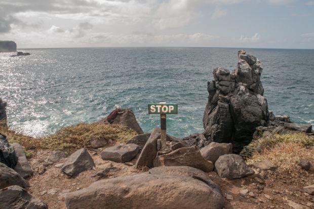 Stop, cliff edge