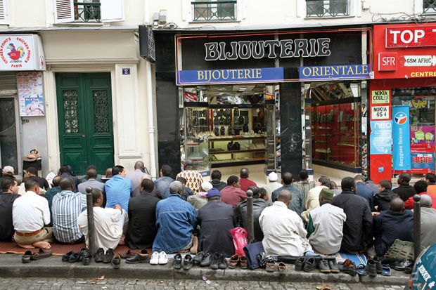 Muslims in Paris