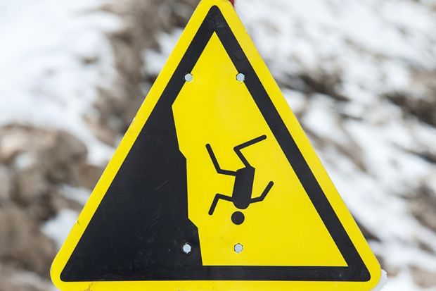 Risk of fall warning sign